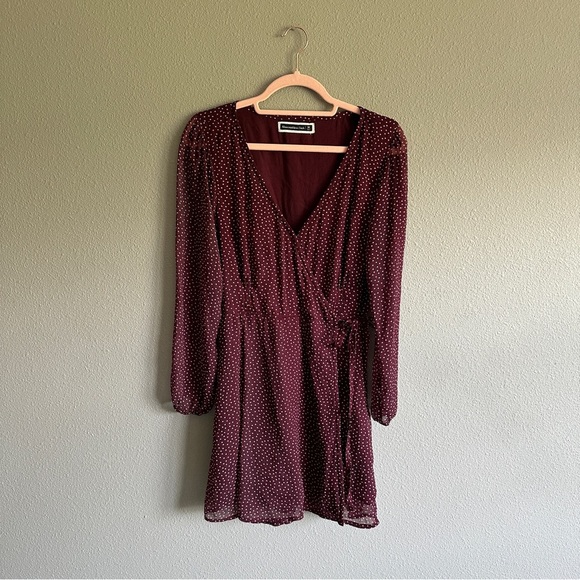 Abercrombie & Fitch Red Polka Dot Wrap Mini Dress Medium - Picture 1 of 12